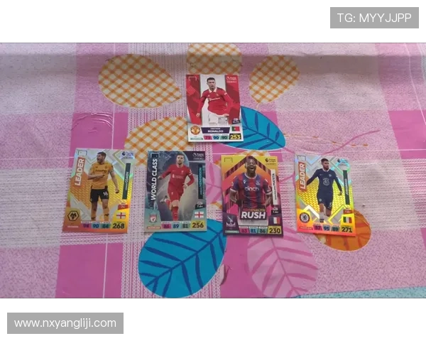 2025年帕尼尼足球球星卡新人推荐最值得收藏的潜力新星分析