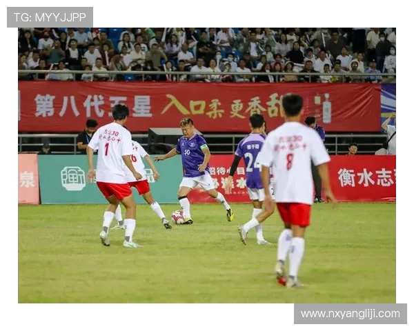 足球明星赠送定制鞋给粉丝温暖心意引发热议球迷感动纷纷留言